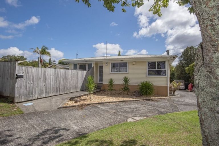 Photo of property in 28 Meldrum Street, Te Kamo, Whangarei, 0112