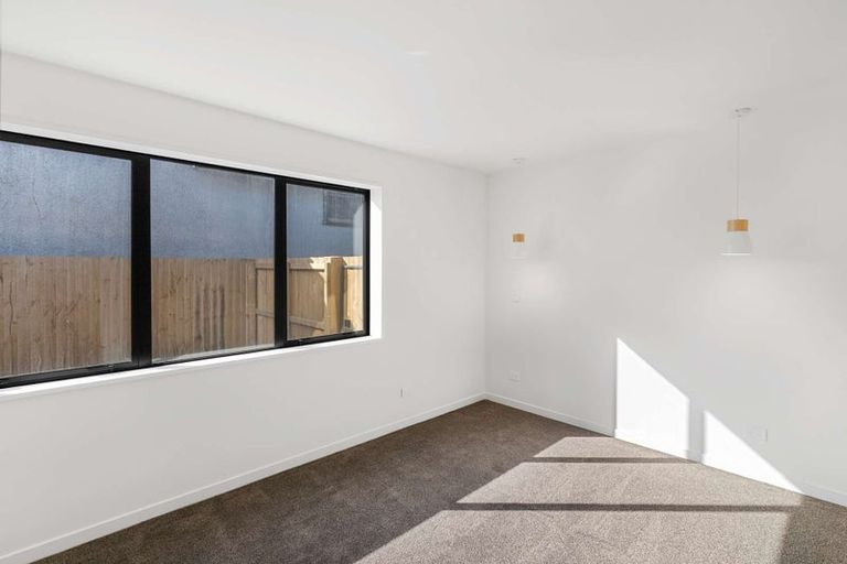 Photo of property in 85a Marine Parade, North New Brighton, Christchurch, 8083