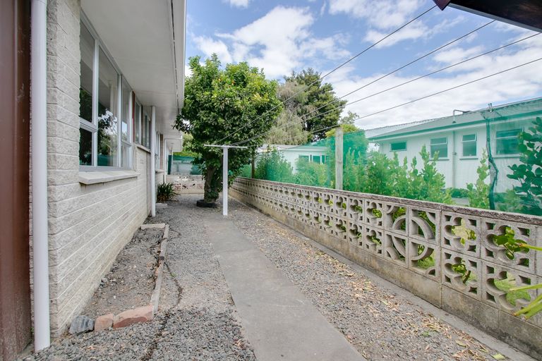 Photo of property in 8/25 Moeller Street, Taradale, Napier, 4112