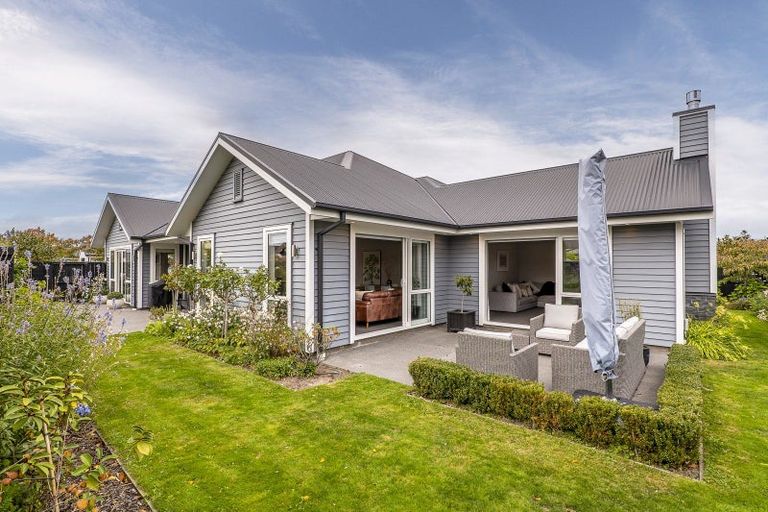 Photo of property in 1 Blade Mews, Prebbleton, 7604