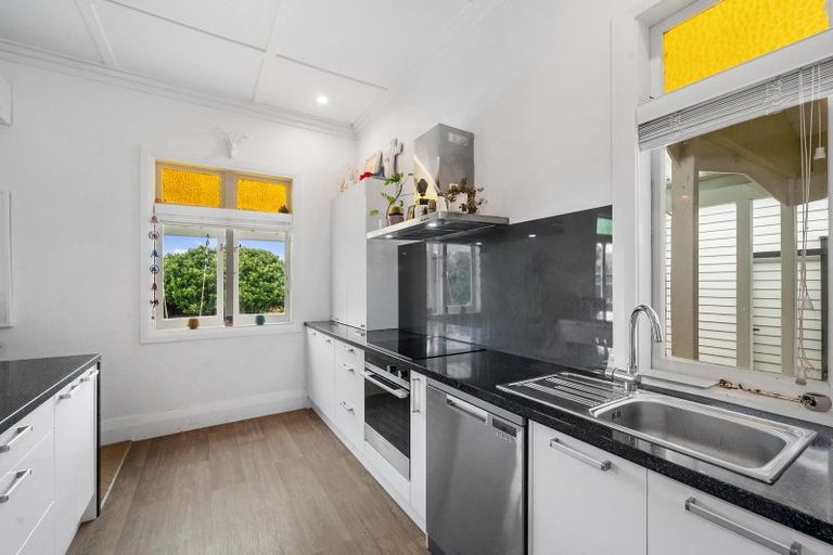 Photo of property in 867 Kahikatea Flat Road, Waitoki, Kaukapakapa, 0871