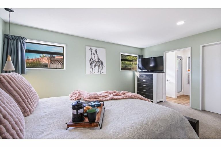 Photo of property in 16 Mansfield Drive, Kaiapoi, 7630