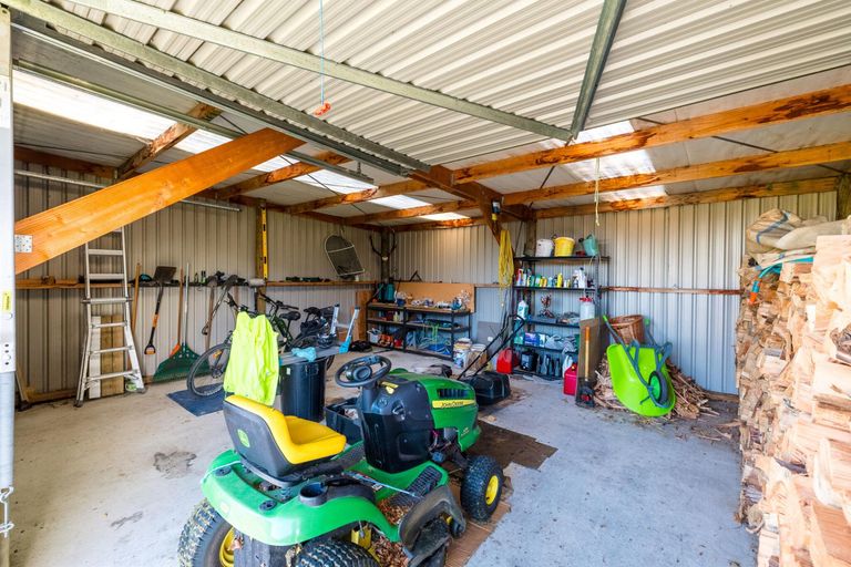 Photo of property in 14 Hillary Street, Waimate, 7924