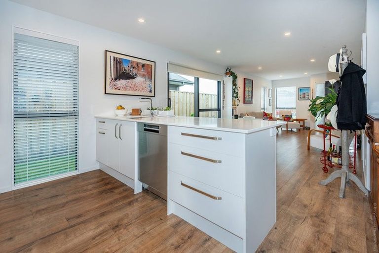 Photo of property in 4 Fairhall Street, Rolleston, 7615