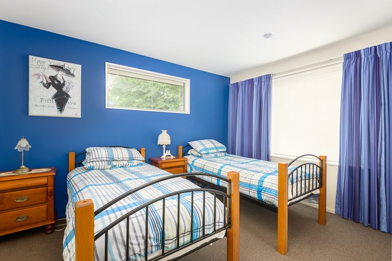 Photo of property in 7 Cairnbrae Drive, Prebbleton, 7604