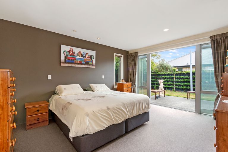 Photo of property in 7 Cairnbrae Drive, Prebbleton, 7604