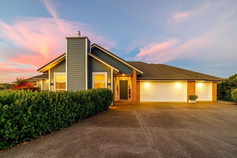 Photo of property in 9 Pukeko Grove, Cambridge, 3434