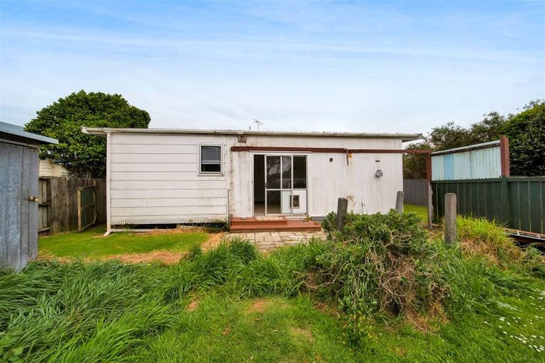Photo of property in 79 Puriri Street, Hawera, 4610