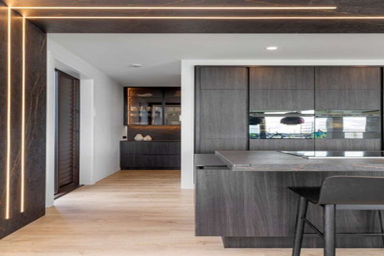 Photo of property in 293 Kitchener Road, Pukekohe, 2120