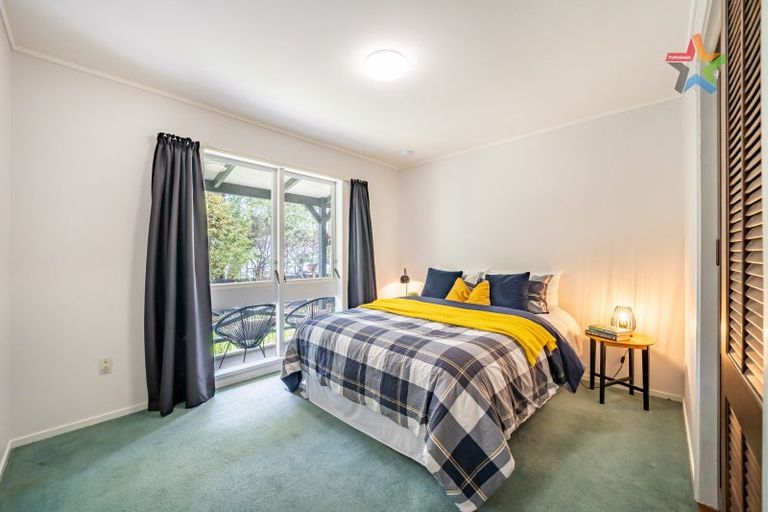 Photo of property in 3 Mcenroe Grove, Naenae, Lower Hutt, 5011