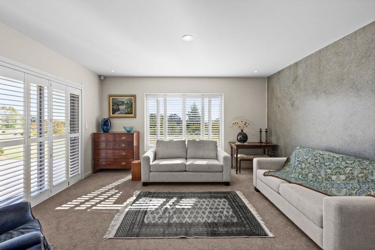 Photo of property in 14 Spur Road, Havelock North, 4130