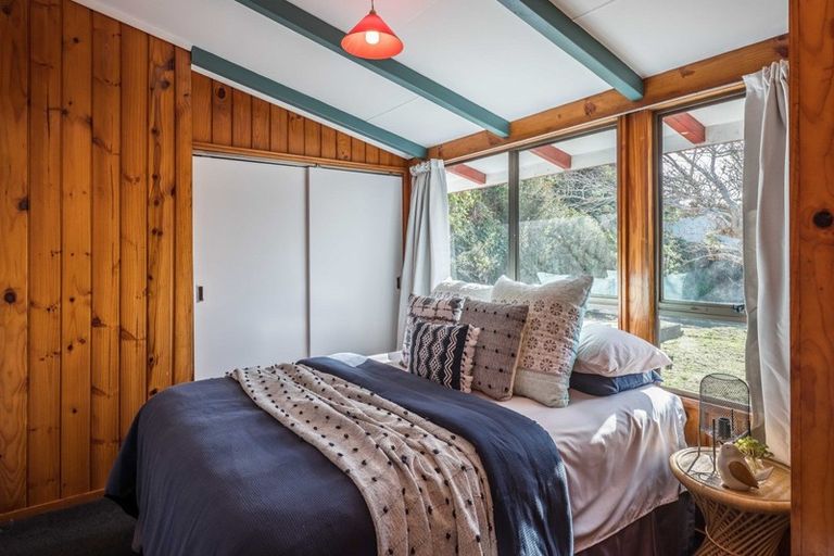 Photo of property in 117 Newlands Road, Newlands, Wellington, 6037