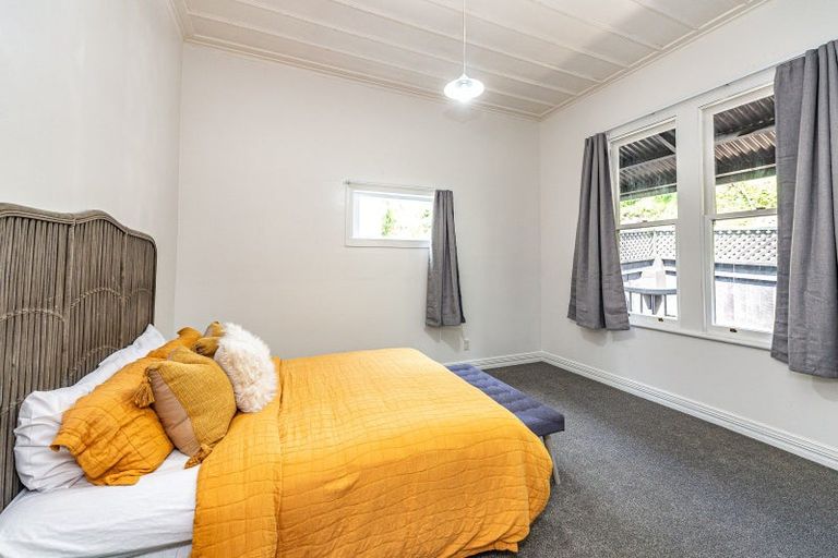 Photo of property in 21 Portal Street, Durie Hill, Whanganui, 4500