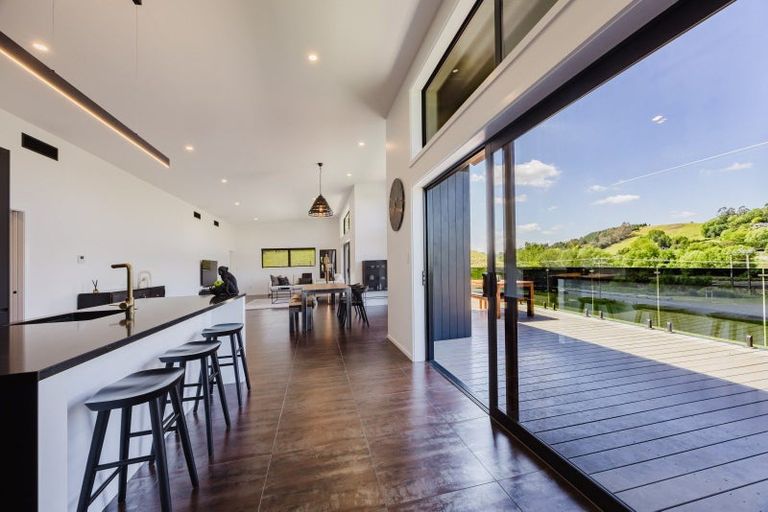 Photo of property in 4 Cemetery Road, Waipawa, 4273