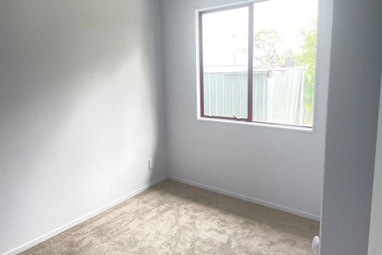 Photo of property in 1/9 Waiari Road, Conifer Grove, Takanini, 2112