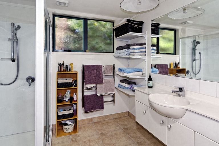 Photo of property in 312 Huia Road, Titirangi, Auckland, 0604