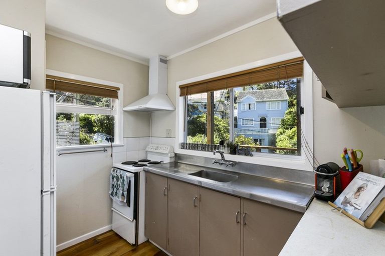 Photo of property in 1 Hepara Street, Hataitai, Wellington, 6021