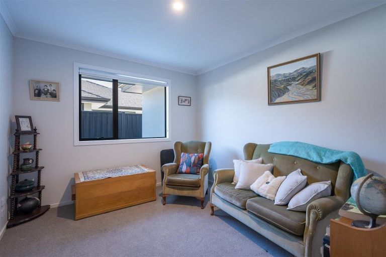 Photo of property in 43 Oakdale Grove, Richmond, 7020