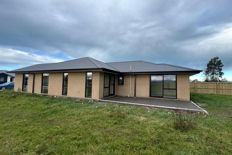 Photo of property in 24 Derbridge Street, Woodend, 7610