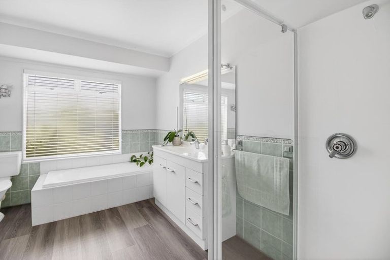 Photo of property in 1/12 Bannings Way, Hobsonville, Auckland, 0618