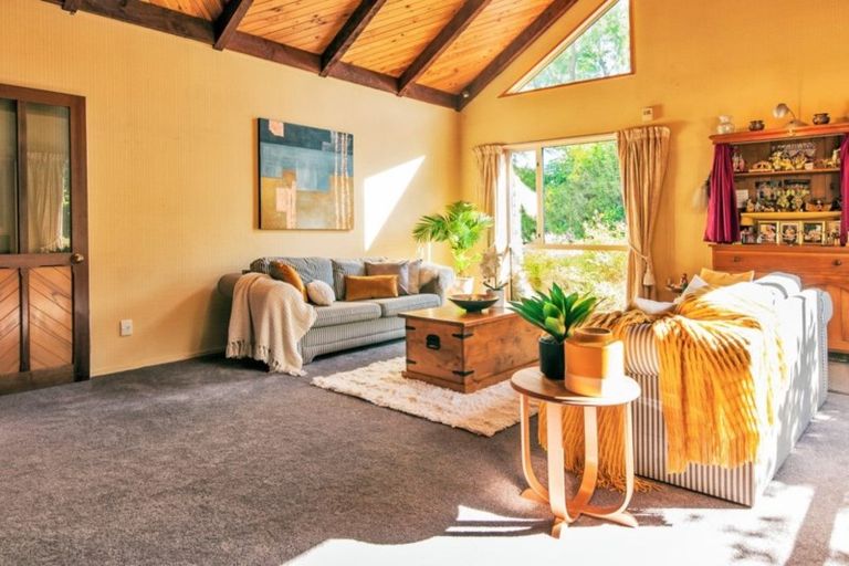 Photo of property in 155a Cashmere Road, Hoon Hay, Christchurch, 8025