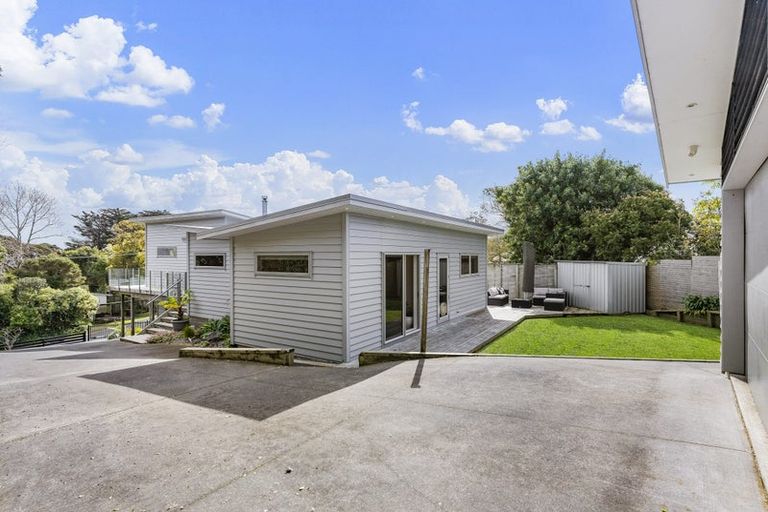 Photo of property in 6 Poplar Road, Stanmore Bay, Whangaparaoa, 0932