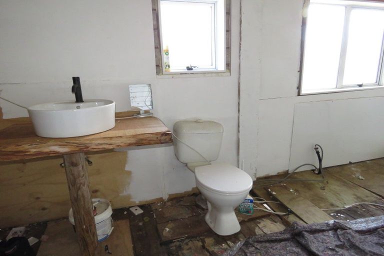 Photo of property in 3 Herald Street, Reefton, 7830