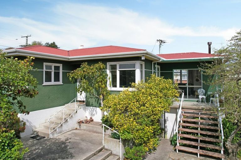 Photo of property in 8 Awamoa Road, Holmes Hill, Oamaru, 9401