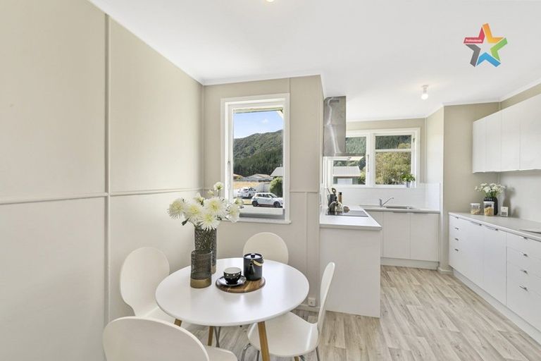 Photo of property in 17 Grimsby Grove, Wainuiomata, Lower Hutt, 5014
