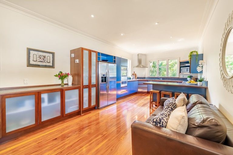 Photo of property in 22 Fitzroy Street, Wadestown, Wellington, 6012