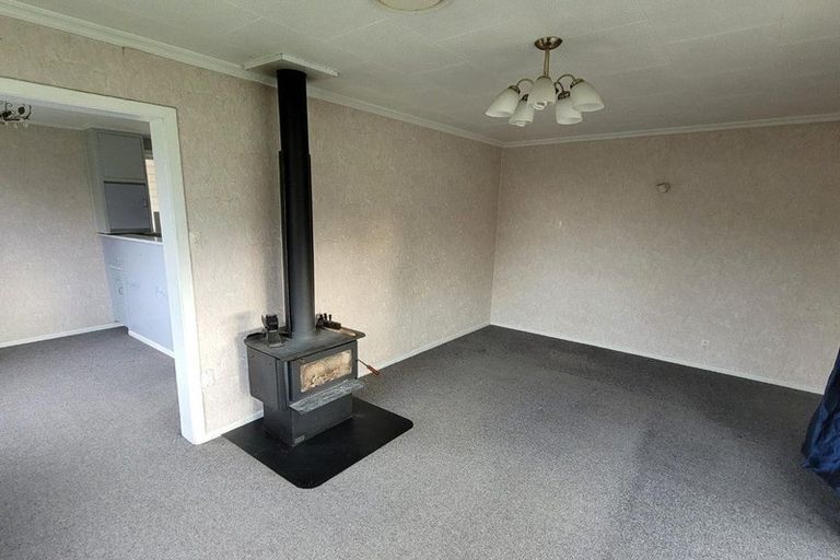 Photo of property in 18 Chester Street, Otautau, 9610