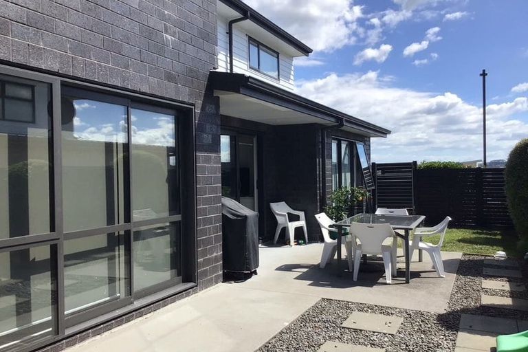 Photo of property in 11 Gumdigger Rise, Silverdale, 0932