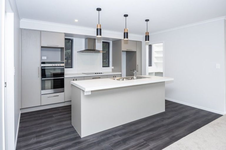 Photo of property in 2/6 Goile Road, Ngahinapouri, Hamilton, 3290