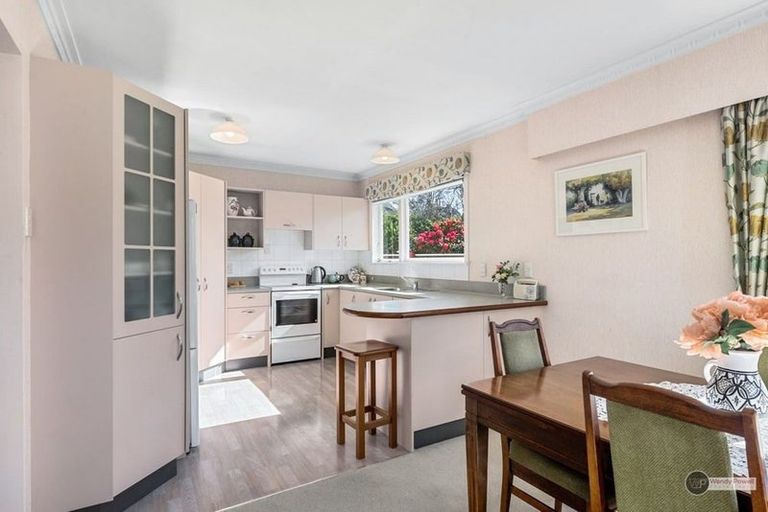 Photo of property in 7 Earlston Grove, Avalon, Lower Hutt, 5011