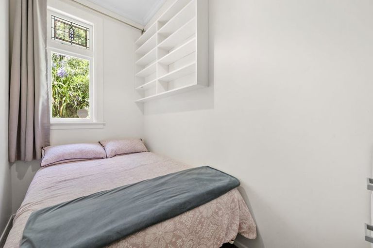 Photo of property in 51 Mornington Road, Brooklyn, Wellington, 6021