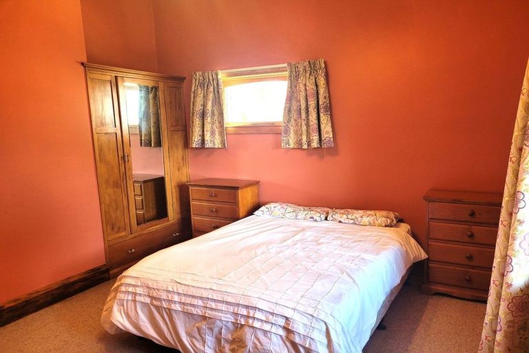 Photo of property in 2 Rolleston Street, Watlington, Timaru, 7910