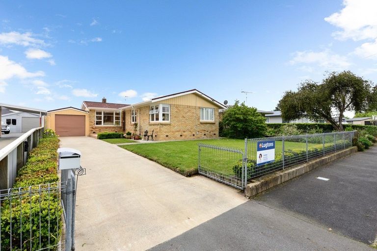 Photo of property in 5 Cleveland Street, Bader, Hamilton, 3206