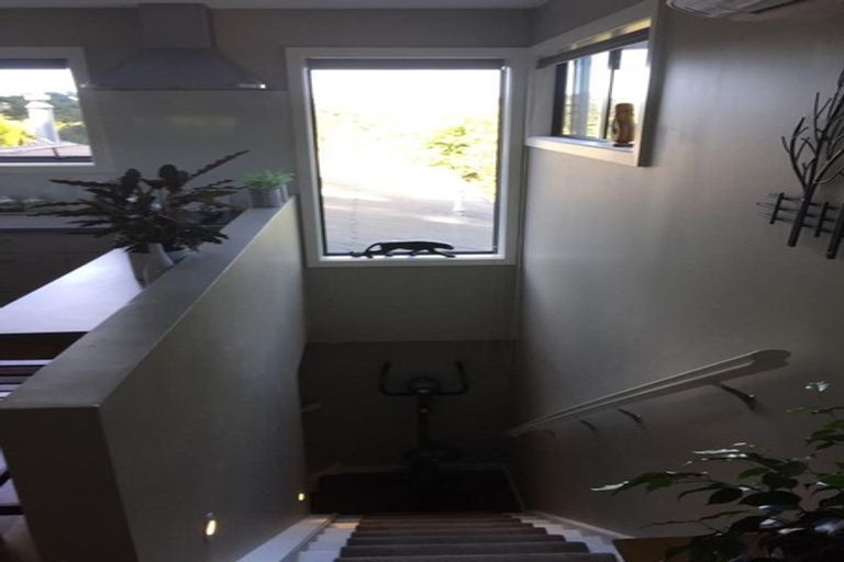 Photo of property in 51 Tainui Road, Titirangi, Auckland, 0604