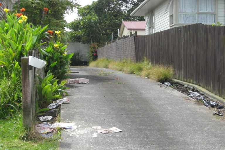 Photo of property in 9 Tranent Road, Mangere, Auckland, 2022