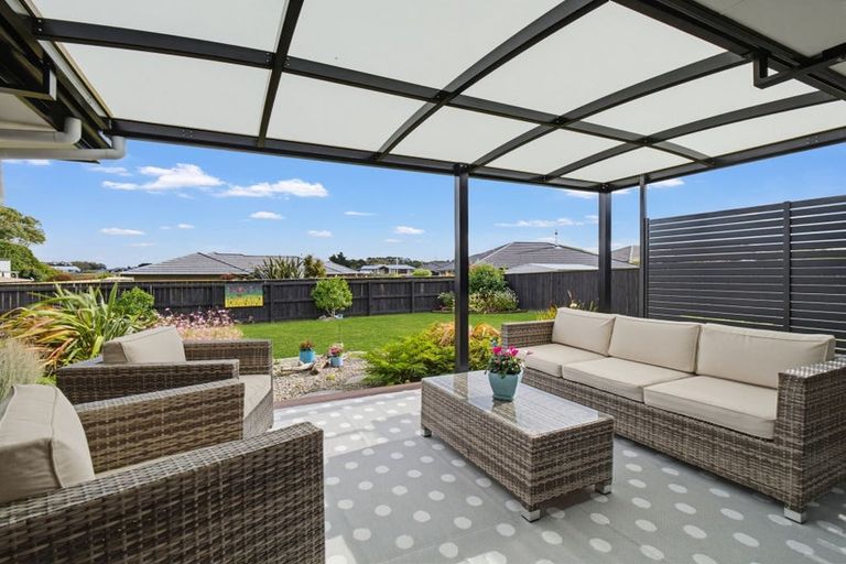 Photo of property in 21 Macdonald Heights, Feilding, 4702