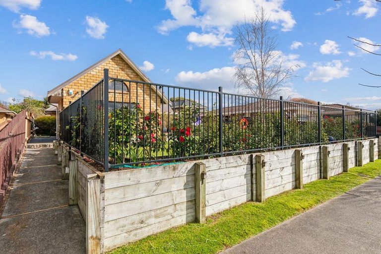 Photo of property in 94 Kapanui Road, Waikanae, 5036