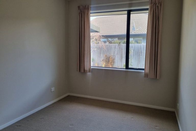 Photo of property in 17 Hampstead Close, Rangiora, 7400