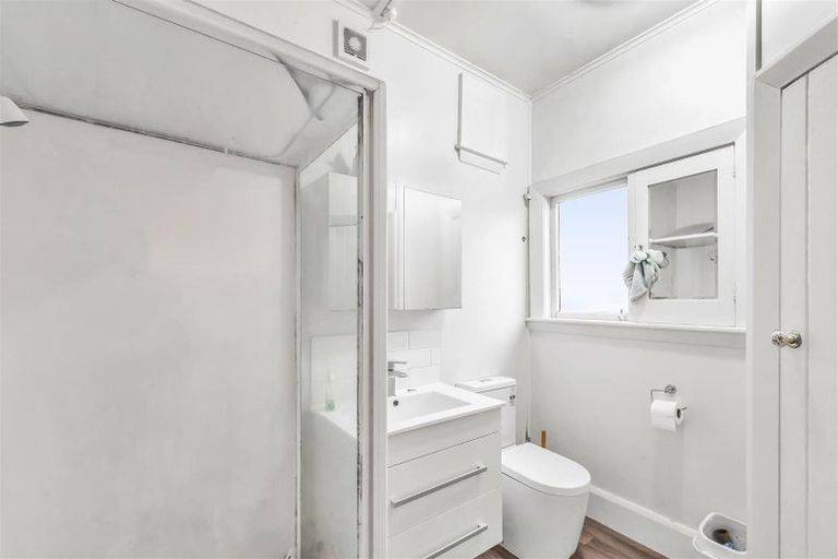 Photo of property in 48 Heywood Terrace, Richmond, Christchurch, 8013