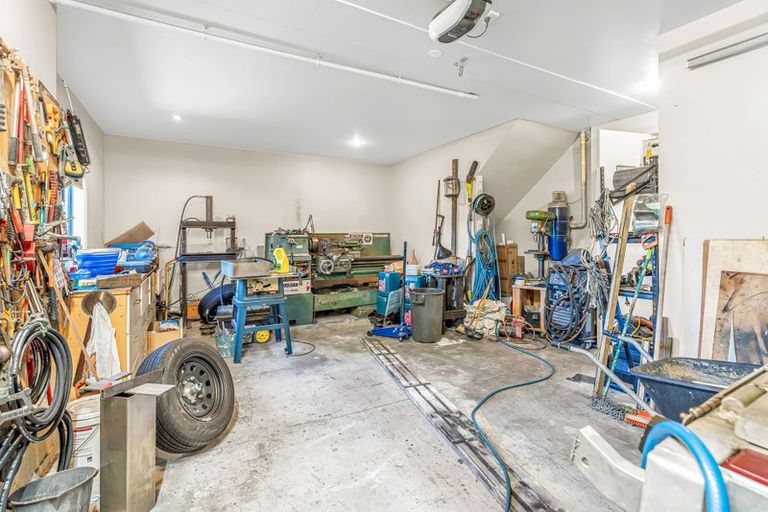 Photo of property in 7 Mermaid Place, Whitianga, 3510