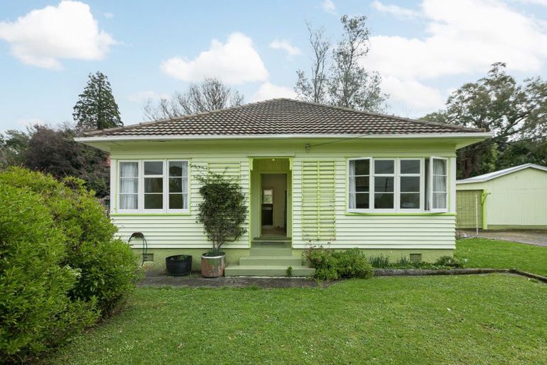 Photo of property in 26 Great North Road, Waipawa, 4210