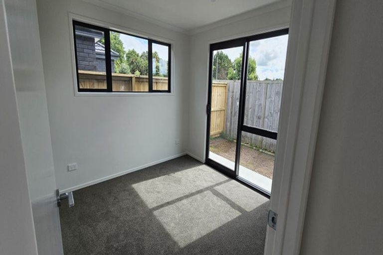 Photo of property in 41 Rorotu Avenue, Karaka, Papakura, 2113