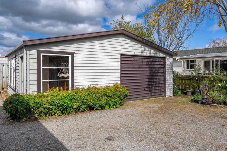 Photo of property in 6 Humphries Street, Greytown, 5712