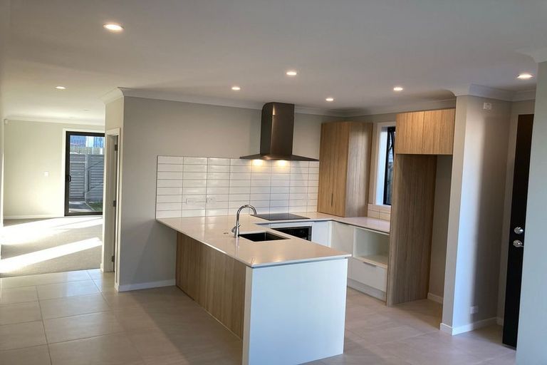 Photo of property in 43 Harewood Street, Whenuapai, Auckland, 0618