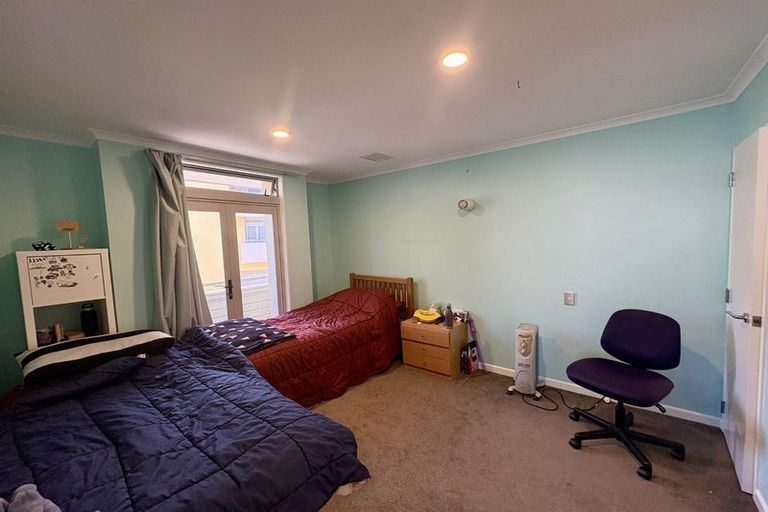 Photo of property in Marrakech Cafe, 25/305 Evans Bay Parade, Hataitai, Wellington, 6021