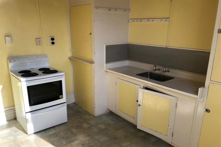 Photo of property in 26 Springfield Road, Saint Albans, Christchurch, 8014